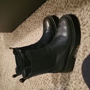 SAM ELDEMAN Black chunky ankle boots